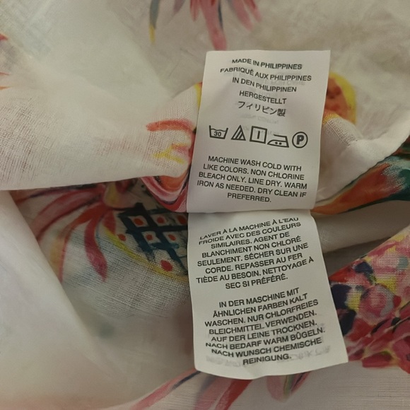 ✨ HP J.Crew Pineapple Print Lightweight 1/4 Button Down - Picture 8 of 8